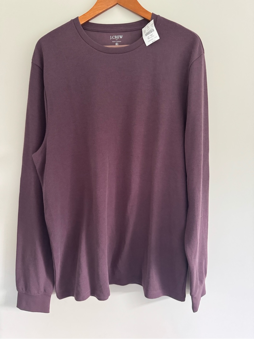 J. Crew Men's Crewneck Sweater in Plum Size XL NWT